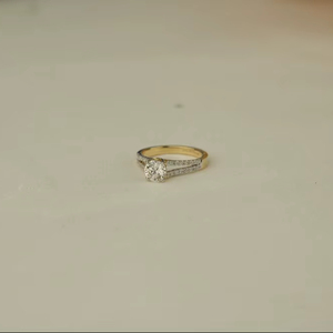 Anillo de diamante cultivado en laboratorio Premium 0,87 quilates corte redondo VS1 claridad IGI SGL certificado Oro rosa oro plata proveedor al por mayor - Product Image 1