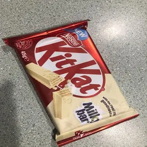 来自澳大利亚的乳白色酒吧风味kitkat