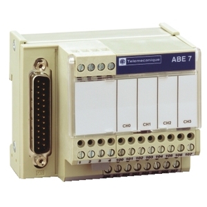 Per SCHNEIDER ELECTRIC ABE7CPA410: Ingresso e Uscita (IO) con connessione a sub-base protetta per canali analogici, per distribuzione - Product Image 1