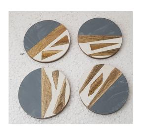 Dessous de verre élégants en bois et en résine conçus à la main pour la décoration de table et les options de cadeau d'un fournisseur indien - Product Image 3