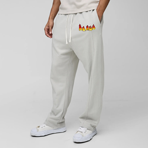 OEM Pantalons de survêtement surdimensionnés personnalisés pour hommes Pantalons de haute qualité pour hommes Pantalons de survêtement personnalisés délavés décontractés confortables pour hommes - Product Image 4