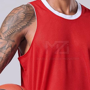 Vente en gros au meilleur prix, uniforme réversible de haute qualité, nouveau design, taille adulte personnalisée, respirant, 100% polyester, sans manches - Product Image 3