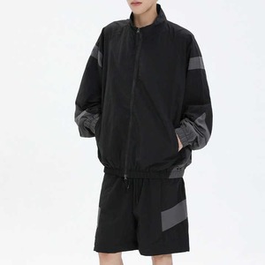 Vente en gros Veste coupe-vent coupe-vent personnalisée pour hommes, ensemble short et survêtement en nylon deux pièces à motif de lettres pour le printemps - Product Image 2