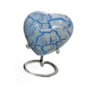 Fournisseur en vrac de fournitures funéraires en métal de qualité supérieure Urne commémorative pour cendres Urnes funéraires en forme de cœur avec finition personnalisée - Product Image 1