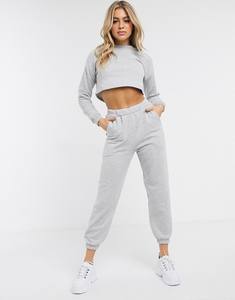 Ensemble sweat à capuche et pantalon de survêtement en coton épais personnalisé avec broderie d'un patch imprimé DTG et ensemble de sweat à capuche à double taille - Product Image 1