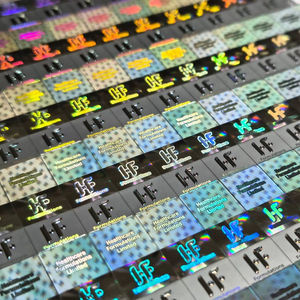 Etiquetas de Embalaje Holográficas Plateadas Anti-Falsificación e Impermeables de Alta Calidad Digitech Label Solution, Modelo DLS-HS-001 - Product Image 1