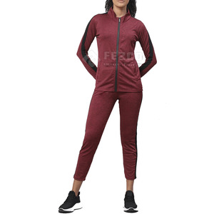 Ensemble de survêtement à capuche en molleton 100 % coton personnalisable pour femme - Collection Hiver - Product Image 1