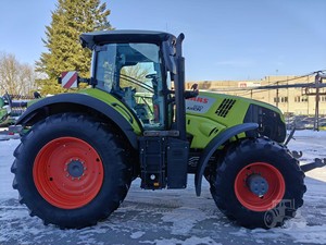 รถแทรกเตอร์ฟาร์ม Claas Axion 830 Cmatic 4WD ใหม่/มือสอง พร้อมระบบ Power Shuttle ขาย - Product Image 2