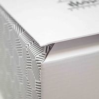 Caja de Cartón Blanco Reciclado Mod. Caja MAXI 15x15x10 cm - Empaque Personalizado para Regalos con Protección UV