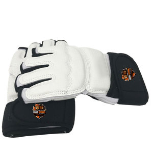 Guantes de Entrenamiento de Cuero para MMA con Paneles de Malla Transpirable, Palma Reforzada, Diseño Ligero para un Mejor Control - Product Image 2
