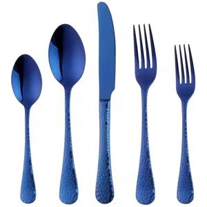 Ensemble de couverts en marbre blanc design avec manche fin pour les repas en famille, les événements, les fêtes, les célébrations et les cadeaux - Product Image 4