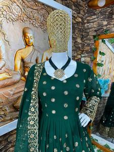 VESTIDO LOOK DE FIESTA DE DISEÑADOR CON TRABAJO DE BORDADO - Product Image 4