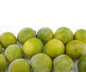 Vente en gros de citrons verts entiers IQF surgelés, fournisseur du Vietnam // Pour la cuisine et les boissons // Mme Reina // 2026 - Product Image 3