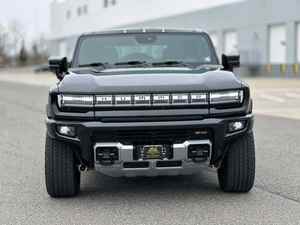 Usado, Convertible 2024, 2X AWD, R17, Automático, Volante a la Izquierda, Cuero Oscuro, ACC, Smart, en Buenas Condiciones, Cámara Trasera 360, Techo Solar Panorámico - Product Image 2