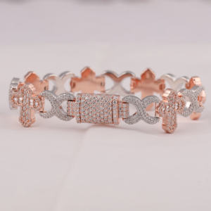 Bracelet CROIX entièrement glacé en argent sterling 925 Bracelet à maillons en diamant Moissanite VVS Bracelets à chaîne de mode Hip Hop personnalisables - Product Image 5