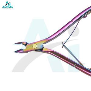 ALMAC Pinza de Manicura de Diseño Múltiple de Acero Inoxidable de Calidad Profesional PARA EL Cuidado y Mantenimiento de Uñas - Product Image 5