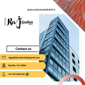 Chemise courte décontractée tendance pour femmes avec un design africain brodé de perles, idéale pour l'été - Product Image 6