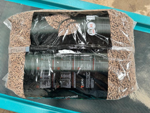 Sciure de bois RTS Bioglow ENplus-A1 Bois dur 6 mm - Combustible européen de haute qualité pour le chauffage - Product Image 3