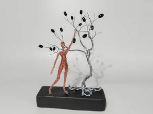 Figurine artistique moderne en métal Sculptures Motif abstrait unique pour la décoration de table de bureau à domicile Disponible en vrac - Product Image 6