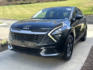 Kia Sportage LX FWD 2023 Usado en Buen Estado - Product Image 3