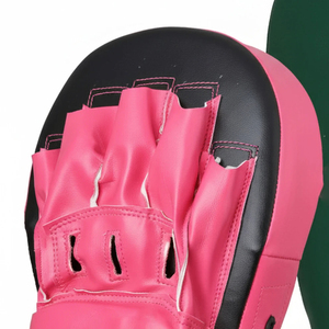 Mitaines de frappe Focus Mitts de haute qualité pour l'entraînement de boxe, MMA, kickboxing, entraînement en salle de sport, fitness et équipement de frappe ciblée - Product Image 4