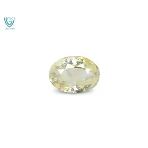 Saphir Jaune Naturel de 6,21 Carats (Pukhraj) - Pierre Précieuse Facettée Taille Émeraude - Product Image 1