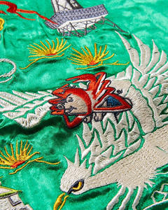 Chaquetas universitarias de satén personalizadas para hombre, precio al por mayor, fabricación pakistaní con retales bordados y cuello levantado, impermeables - Product Image 3