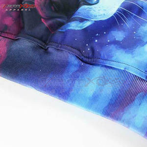 Chándal de sublimación para hombre con gráficos impresos personalizados y ajuste atlético de manga completa para hombre - Product Image 3