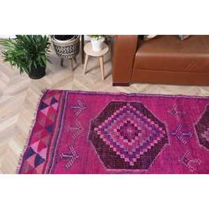พรมตุรกีวินเทจ ขนาด 2.6x10.1 ฟุต พรมลายจุดสีชมพูม่วง - Product Image 1