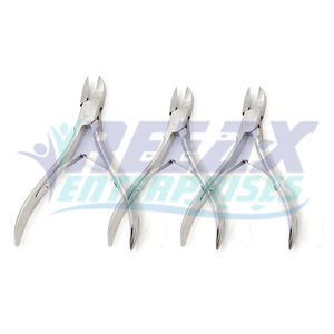 REEAX ENTERPRISES Práctico instrumento veterinario Cortador de dientes de cerdo duradero y ergonómico para cortar dientes - Product Image 1