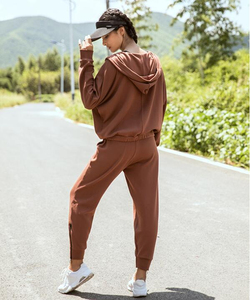 Conjunto de chándal de calidad superior para mujer, conjunto de tinte de corbata, 2 piezas, camiseta de gran tamaño con hombros caídos, pantalones cortos de cintura alta, ropa de calle - Product Image 2