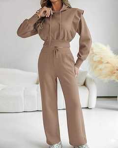 Ensemble de survêtement décontracté pour femme, 2 pièces, manches longues, pantalon large, style estival, uni, tendance, 2025 - Product Image 1