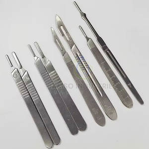 Cuchillas para mango de bisturí de grado médico, superficie lisa con ajuste seguro para instrumentos clínicos - Product Image 3