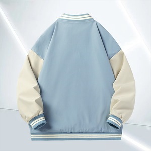 Chaquetas universitarias de alta calidad OEM para mujer con logotipo personalizado parches bordados forro de viscosa decorado con camuflaje al mejor precio - Product Image 2