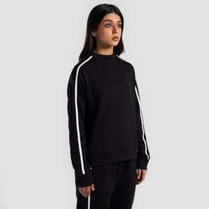 Sweat-shirt noir respirant en soie tricotée pour femme Swayline, coupe courte, brodé motif 3D, idéal pour l'hiver - Product Image 3