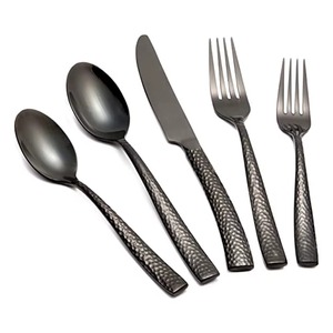 Ensemble de 5 couverts en acier inoxydable idéal pour les ustensiles de cuisine table à manger maison café utiliser des couverts enduits de couleur noire poignée élégante - Product Image 1