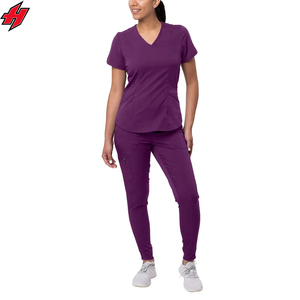 Uniformes Unisex de Enfermería con Cuello en V Top Pant Jogger Set OEM Logo Hospital Doctor para Salón de Belleza Uso - Product Image 1