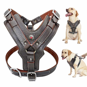 Arnés de entrenamiento para perros hecho de cuero fabricante de alta calidad bajo MOQ hecho en Pakistán arnés de perro personalizado OEM - Product Image 3
