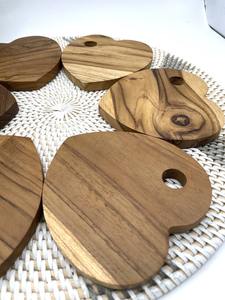 Posavasos con cuentas hechos a mano-Posavasos clásicos con respaldo de poliéster (4x4 pulgadas) Iglesia portátil y regalos religiosos - Product Image 6