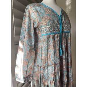 Vestido Maxi de Ganchillo Transpirable - Estilo Casual Elegante Paisley Oceánico con Decoraciones Huecas Drapeadas, Tallas XS-3X para Días de Ocio - Product Image 4