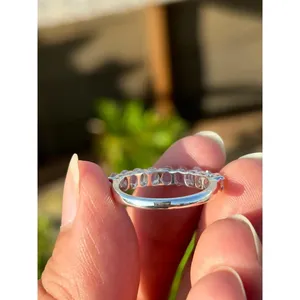 Bague demi-éternité bohème en argent 925 avec incrustation de pierre de lune arc-en-ciel, plaqué or rose, motif géométrique tendance pour fiançailles - Product Image 6