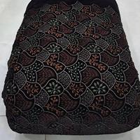Tissu en velours tricoté Dobby brodé Maruti Sai Designer 9000, antistatique, lourd, 120 GSM, sur mesure, pour vêtements de mariage et de fête