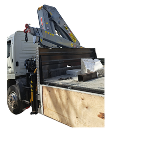 Grúa móvil Puma de 7 toneladas de capacidad, nuevo brazo de nudillo hidráulico montado en camión, construcción ligera plegable, bomba de motor de elevación máxima de 15m - Product Image 1