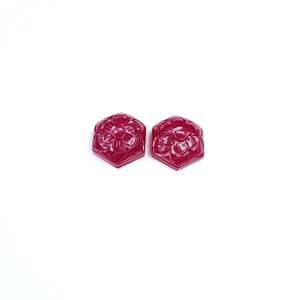 Rubis naturel de Bangkok, hexagones sculptés en forme de fleur, 64,67 carats, qualité AAA, diamants en vrac, variété incluant Trillion, Marquise, Ovale, Cœur, 8 mm - Product Image 1