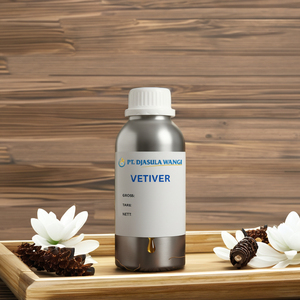 Aceite Esencial de Vetiver 100% Puro, Natural y Orgánico, 1 kg, para Difusor, Masajes, Cuidado de la Piel, Perfume y Velas, con Aroma Amaderado - Product Image 2