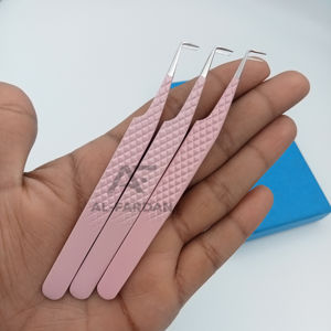 Pinzas de pestañas de acero inoxidable de calidad superior con ángulo delgado de 90 grados, punta afilada de Color desnudo para extensiones de volumen, venta al por mayor - Product Image 1
