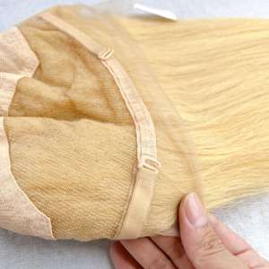 Prix de gros Perruque frontale en dentelle complète 13x4 13x6 en cheveux blonds bruts 100% naturels avec cuticules alignées, texture ultra-lisse, à prix abordable - Product Image 3