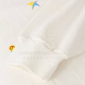 Las mejores sudaderas para hombre Nuevo diseño Patrón sólido 100% Algodón Estilo casual Bajo MOQ Colección de invierno Precio al por mayor Hecho Pakistán - Product Image 4