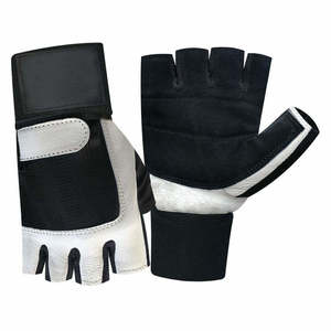 2025 gants de gymnastique en cuir de sport personnalisés pour hommes gants de Fitness d'entraînement imperméables avec poignées pour l'haltérophilie en plein air - Product Image 3