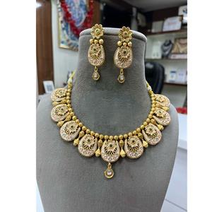 ชุดสร้อยคอสง่างามสีทองชุดเครื่องประดับหินหรูหราโชคเกอร์และต่างหูประดับด้วยอัญมณีสีแดงเครื่องประดับสำหรับงานปาร์ตี้สำหรับผู้หญิง - Product Image 1